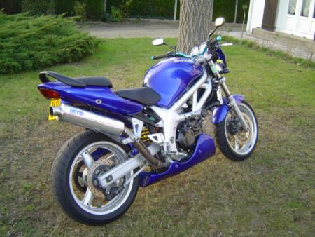 650 SV  2001